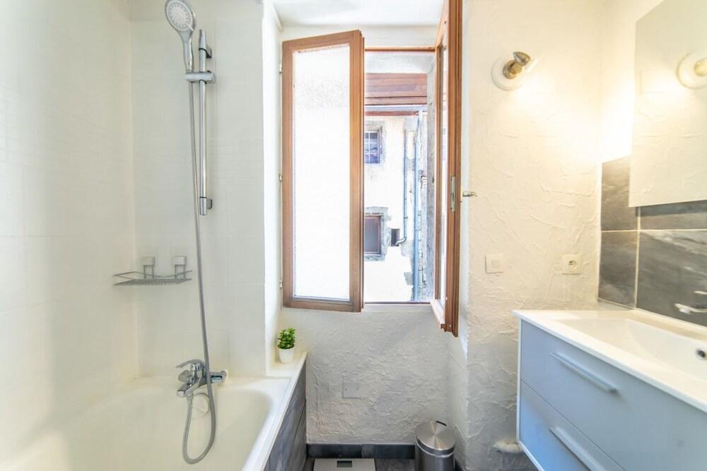 Le Saint Jean - Appartement Rue Carnot Pour 2 - 4 Pers อานซี ภายนอก รูปภาพ